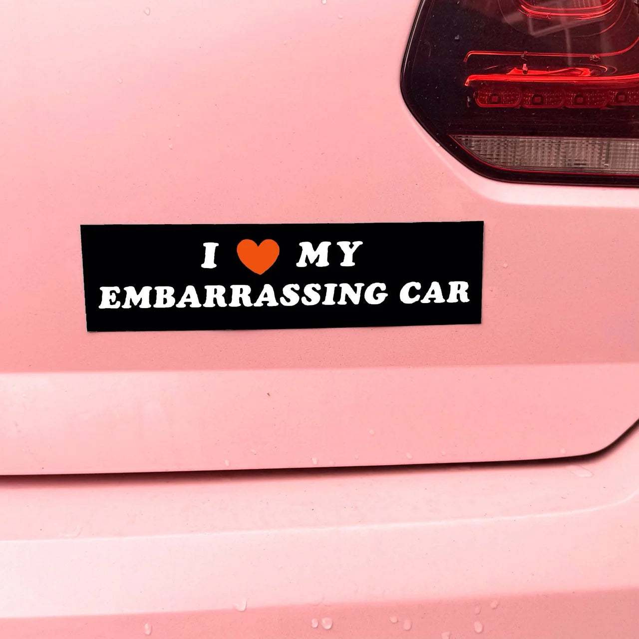 Autocollant pour Auto 'I <3 MY EMBARRASSING CAR'