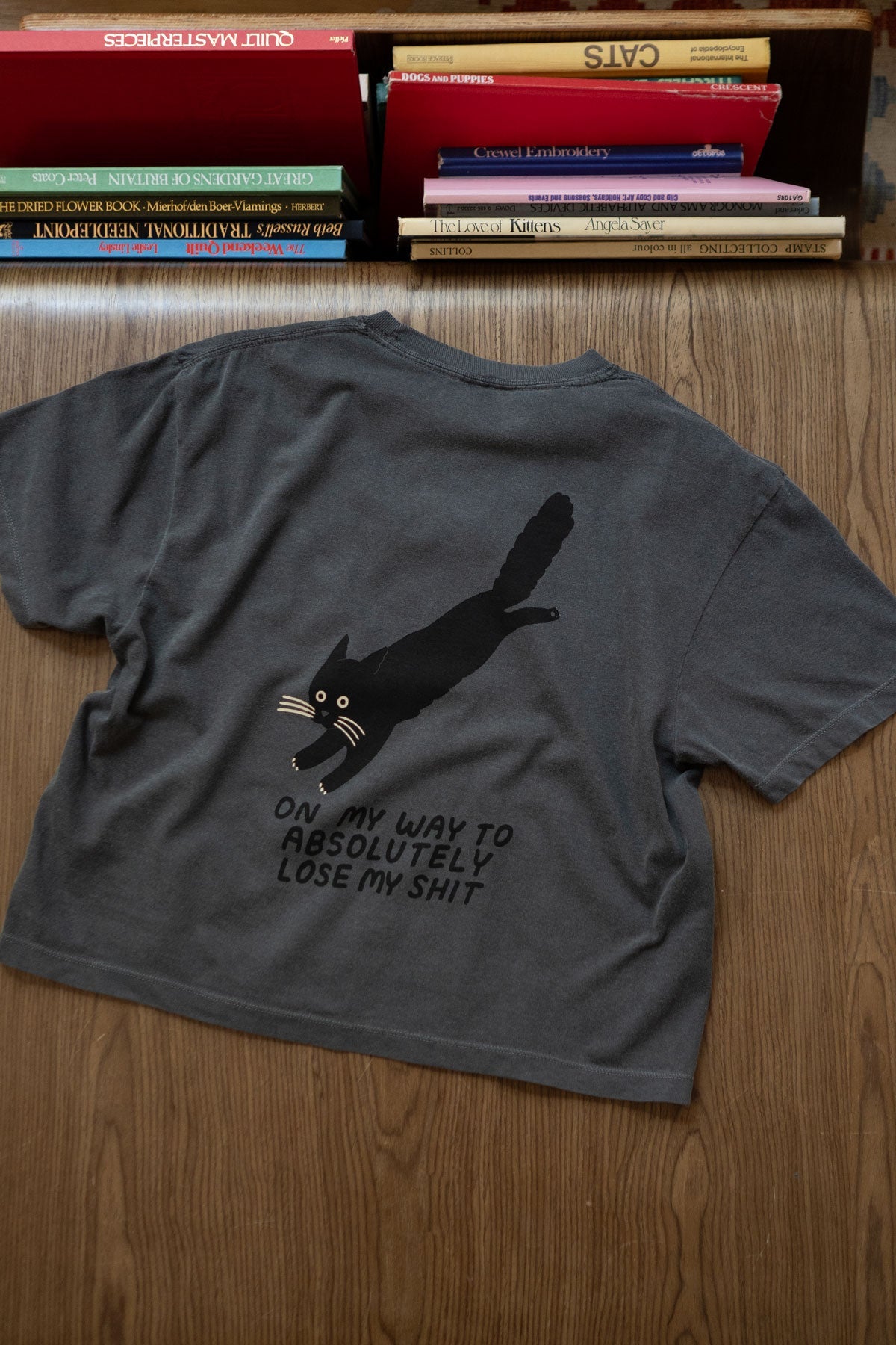 T-Shirt Carré CC 'Lose My Shit (Cat)'